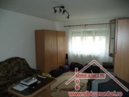 inchiriez-apartament-2-camere-zona-mihai-viteazu-3