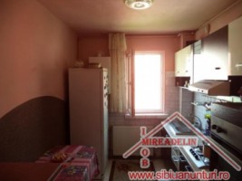 inchiriez-apartament-2-camere-str-miraslau-2
