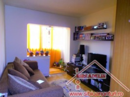 vand-apartament-3-camere-zona-rahova-2