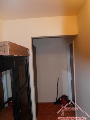 inchiriez-apartament-2-camere-zona-rahova-5