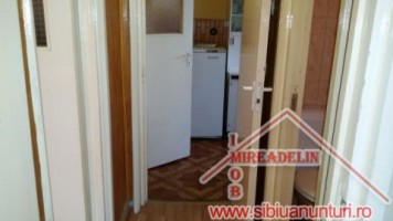 inchiriez-apartament-2-camere-str-rahova-4