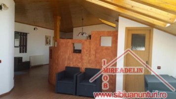 inchiriez-penthouse-4-camere-zona-hipodrom-iii-2
