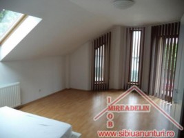 inchiriez-4-camere-180-mp-moldoveanu-2