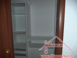 inchiriez-4-camere-180-mp-moldoveanu-5
