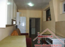 inchiriez-apartament-2-camere-zona-terezian-6