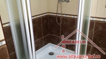 vand-apartament-la-casa-3-camere-ultracentral-6