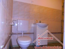 inchiriez-apartament-2-camere-ultracentral-3