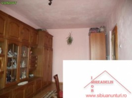 vand-apartament-3-camere-vasile-aaron