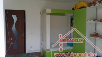 inchiriez-apartament-3-camere-a-selimbar-1