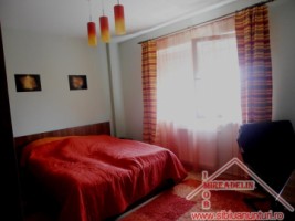 vand-apartament-23-camere-61-mp-zona-rahovei-3