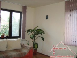 inchiriez-apartament-2-camere-la-vila-ultracentral