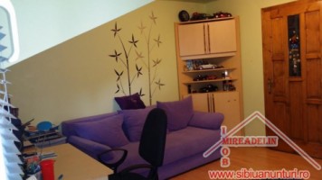 vand-apartament-de-lux-la-casa-3-camere-str-9-mai-4