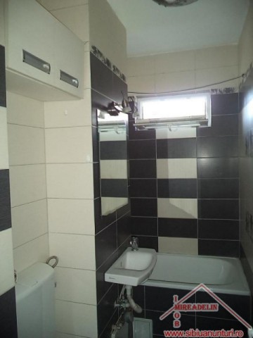 inchiriez-apartament-2-camere-zona-ciresica-5