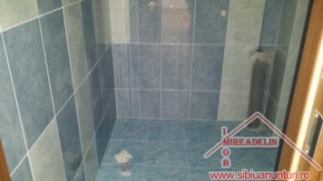 vand-urgent-3-camere-mansarda-zona-valea-aurie-6