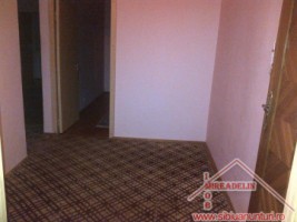 inchiriez-apartament-3-camere-valea-aurie-5