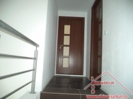 inchiriez-apartament-3-camere-zona-piata-cluj-9