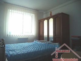 vand-apartament-2-camere-intrarea-siretului-1