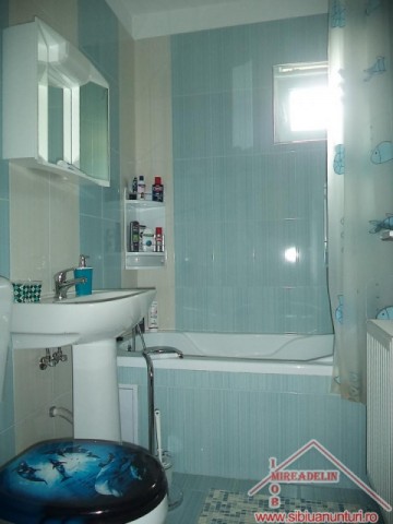 acum-vand-apartament-2-camere-in-ansamblul-rezidential-azroses-gardena-6