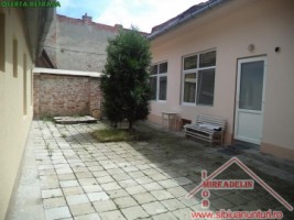 vand-apartament-2-camere-ultracentral