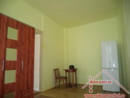 vand-apartament-2-camere-ultracentral-2