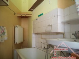 vand-apartament-2-camere-ultracentral-6