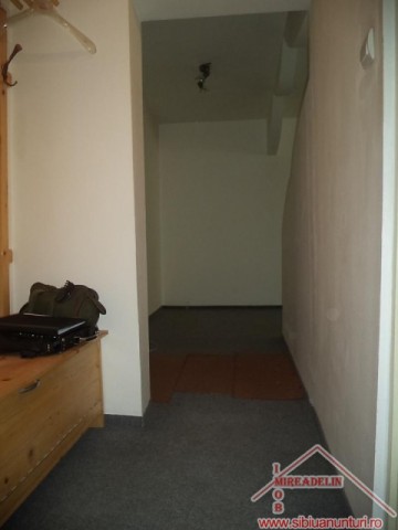 inchiriez-apartament-3-camere-terezian-6