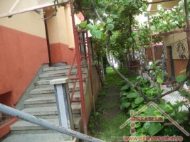 inchiriez-casa-5-camere-dpem-zona-trei-stejari