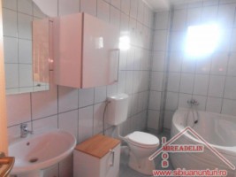 inchiriez-apartament-3-camere-la-vila-zona-garii-3