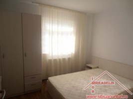inchiriez-apartament-3-camere-la-vila-zona-lazaret-6