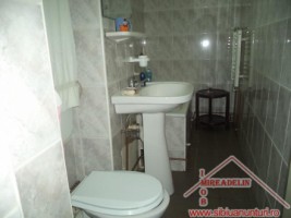 vand-apartament-3-camere85mpzona-rahova-5