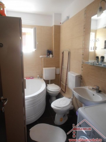 vand-apartament-3-camere-zona-ansamblul-rezidential-panoramic-gardens-10