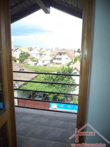 inchiriez-apartament-4-camere-zona-vasile-milea-11