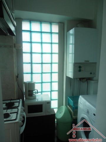 inchiriez-apartament-2-camere-modern-zona-centrala-7