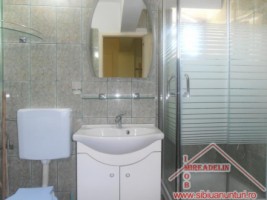 inchiriez-apartament-2-camere-modern-zona-centrala-8