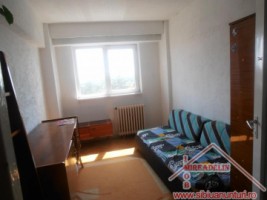 inchiriez-apartament-3-camere-zona-garii-1