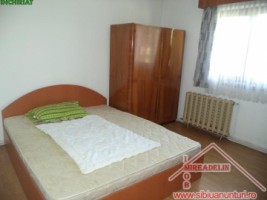 inchiriez-apartament-2-camere-zona-strand