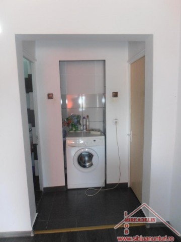 ocazie-vand-apartament-4-camere-zona-mihai-viteazu-10