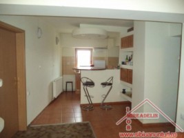 inchiriez-apartament-3-camere-zona-turnisor-1