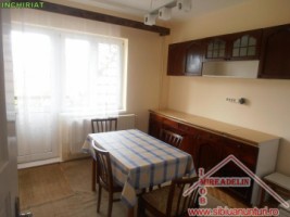 inchiriez-casa-3-camere-zona-vasile-milea
