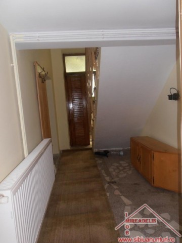 inchiriez-casa-3-camere-zona-vasile-milea-10