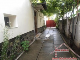 inchiriez-casa-3-camere-zona-vasile-milea-14