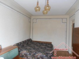 vand-apartament-3-camere-pe-b-dul-mihai-viteazu-8