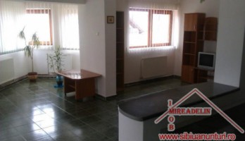 inchiriez-apartament-3-camere-in-cartierul-tilisca-zona-calea-poplacii-5