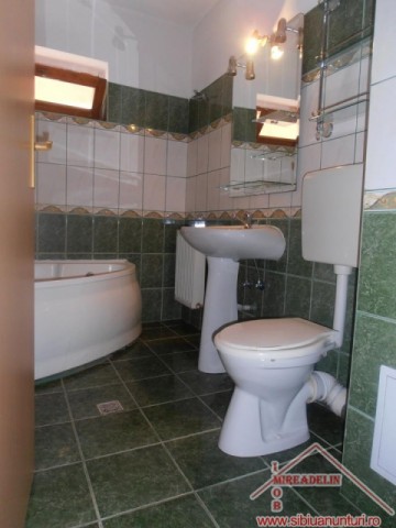inchiriez-apartament-3-camere-in-cartierul-tilisca-zona-calea-poplacii-13