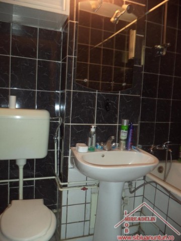 inchiriez-apartament-2-camere-pe-b-dul-mihai-viteazu-7