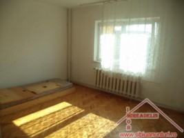 inchiriez-apartament-4-camere-zona-terezian-4