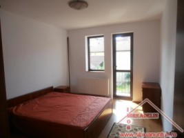 inchiriez-apartament-4-camere-zona-strand-ii-4