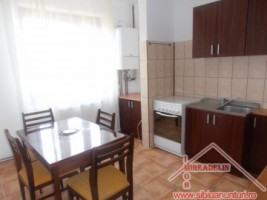 inchiriez-apartament-4-camere-zona-strand-ii-1