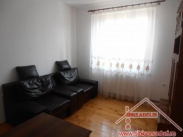inchiriez-apartament-4-camere-zona-strand-ii-7