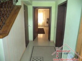inchiriez-casa-4-camere-zona-turnisor-6